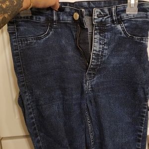 Super high-waist jeans
